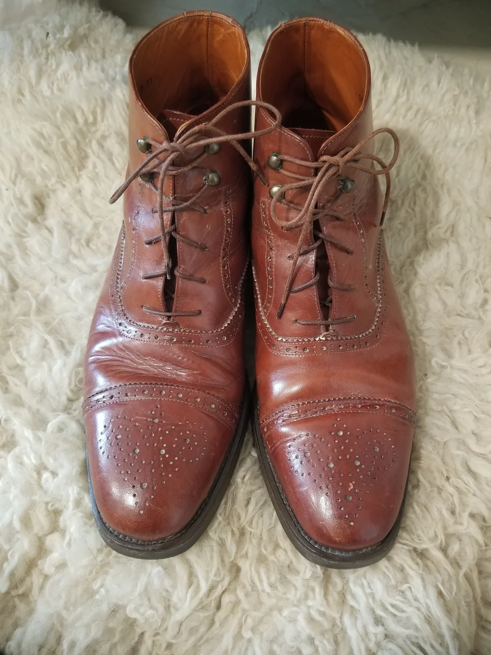 Vintage Leather COLE HAAN Chukka Brogue Men's Boots in Cognac Brown